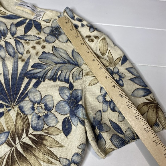 Vintage ALFRED DUNNER Cream Blue Beige Floral Beaded Knit Top Short Sleeve SZ 1X - Picture 11 of 14